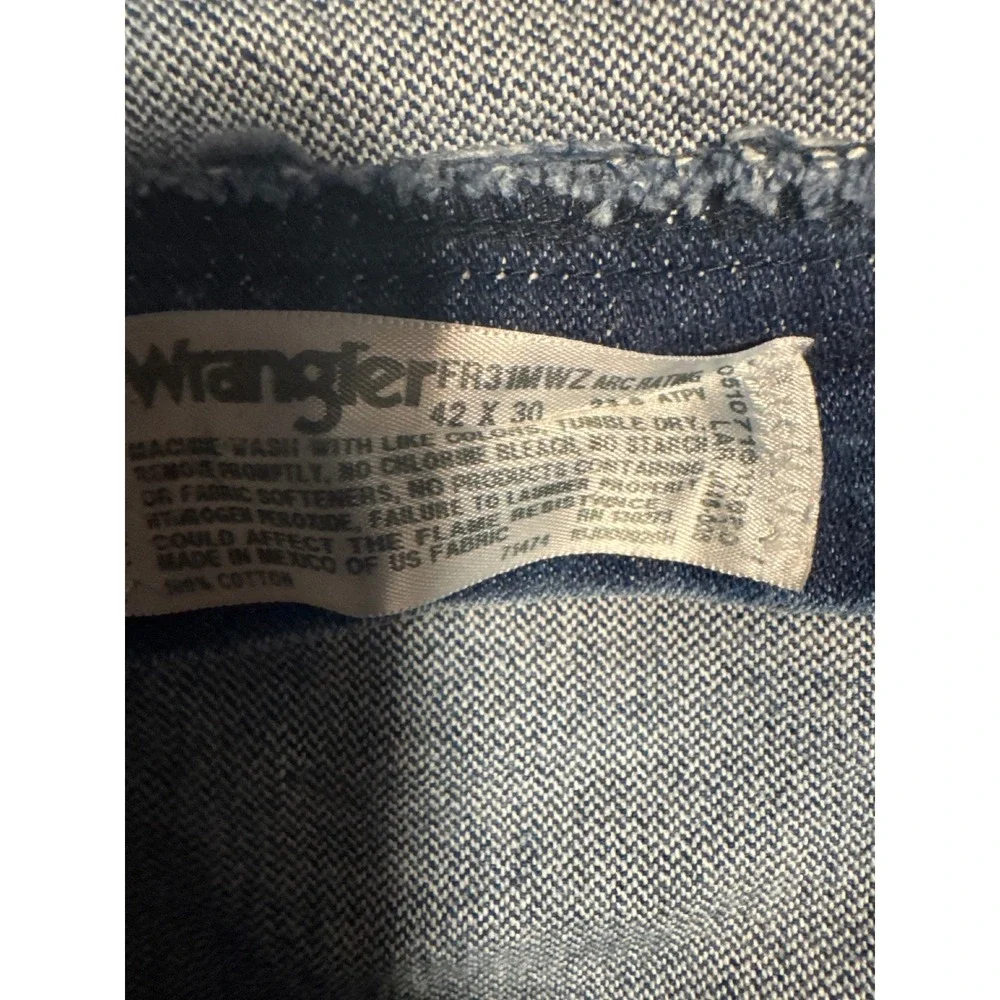 Wrangler FR Flame‎ Resistant Relaxed Fit Jeans Blue Denim 42x30 FR31MWZ Mens